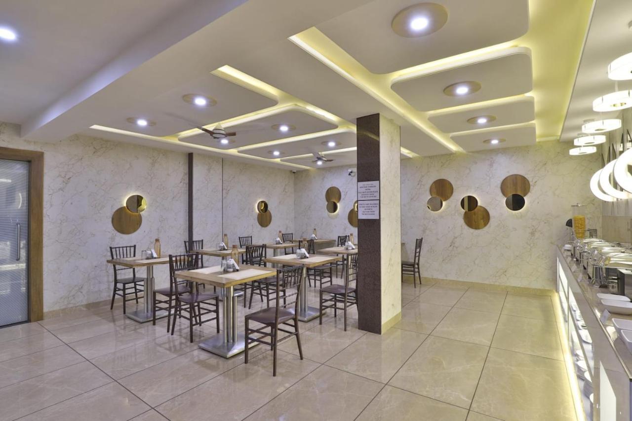 Hotel Pearl Vadodara Extérieur photo
