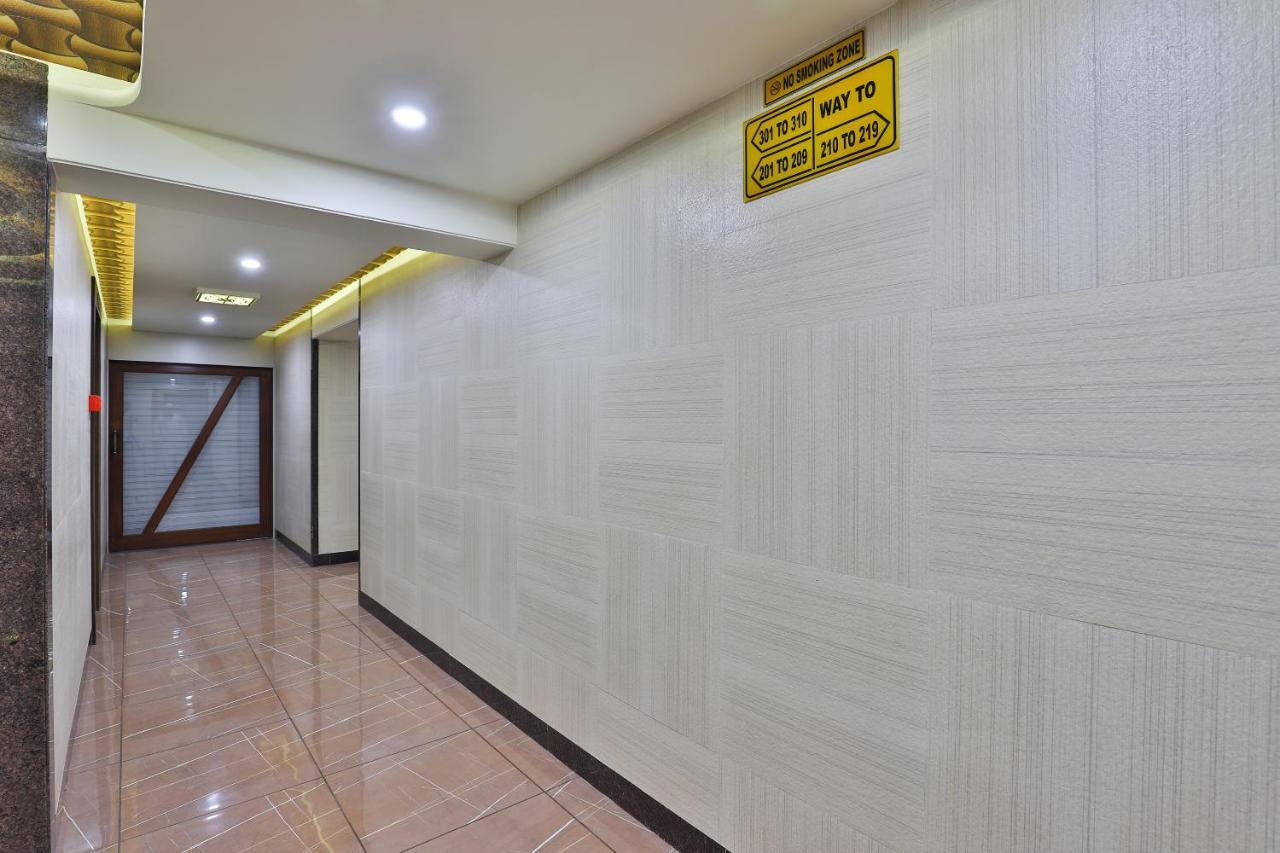 Hotel Pearl Vadodara Extérieur photo