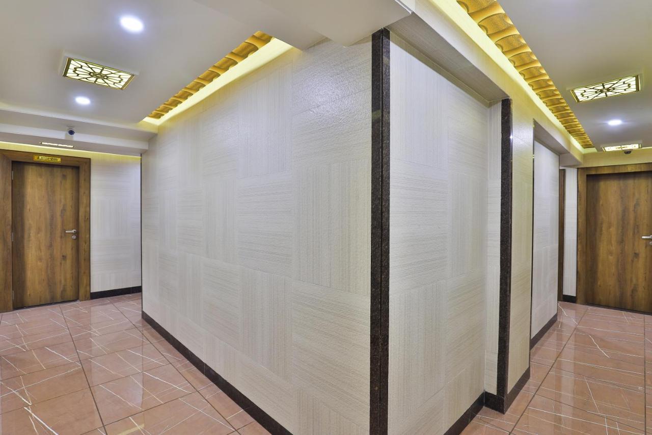 Hotel Pearl Vadodara Extérieur photo
